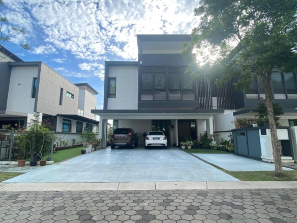 3 Storey Semi-D Sunway Montana, Taman Melawati, Kuala Lumpur