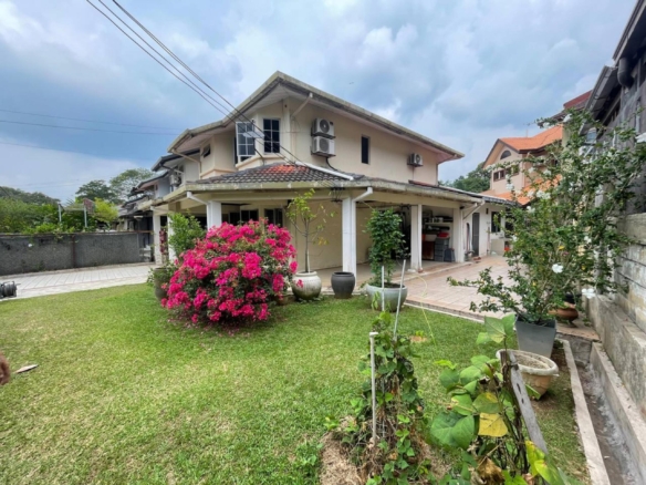 CORNER 2 Storey Terrace, Seksyen 6, Wangsa Maju