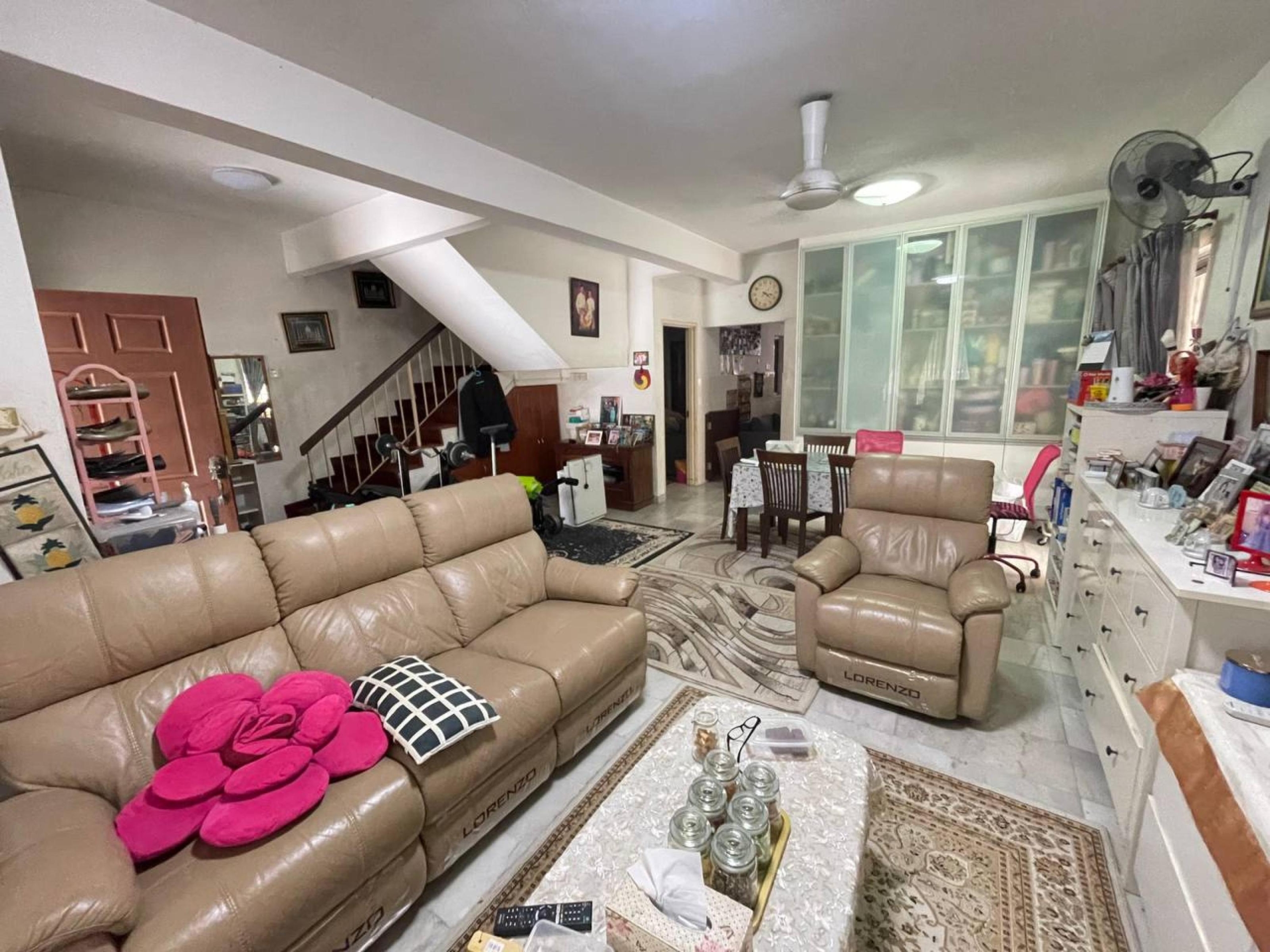 list-142365-08-69cb52de917698.33715120-1-scaled CORNER 2 Storey Terrace, Seksyen 6, Wangsa Maju